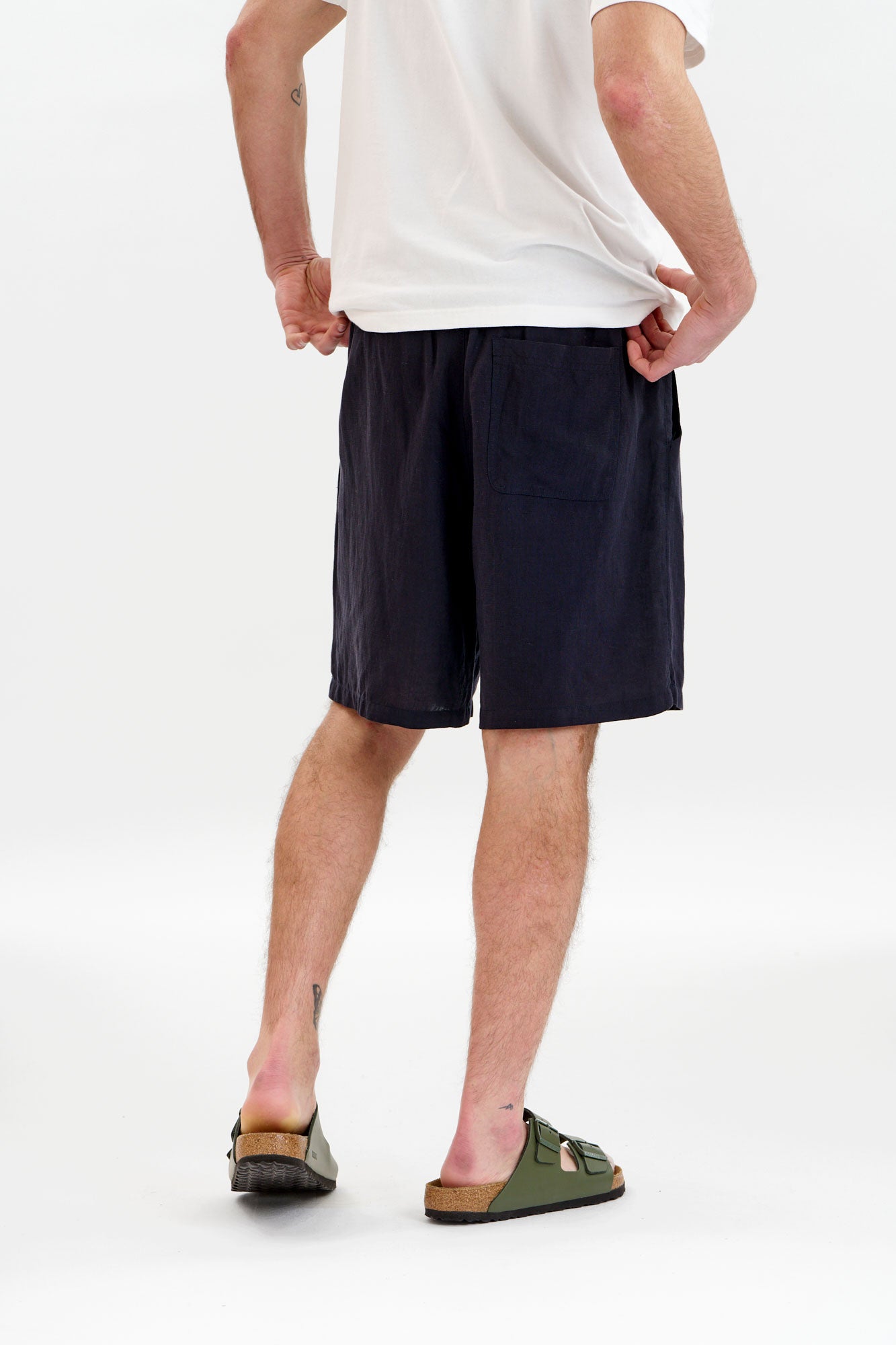 JERRY Tencel Linen Shorts - Navy
