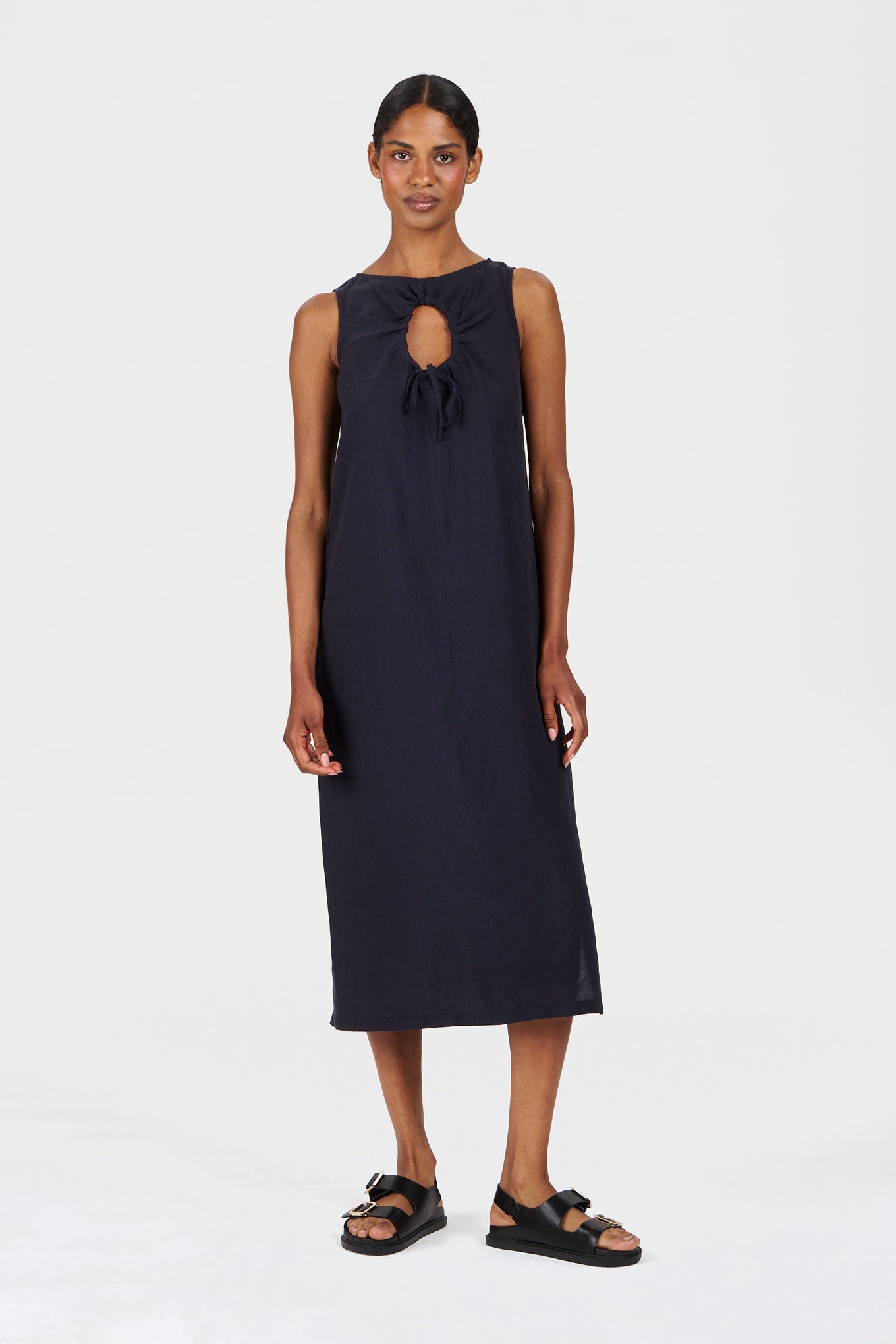 SHANTI Tencel Linen Dress - Navy
