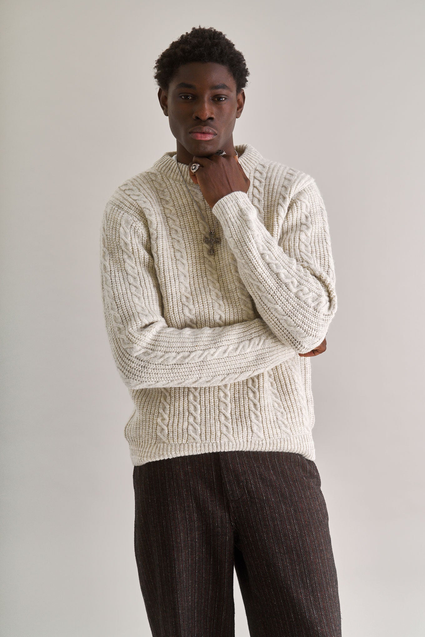 CABLE Lambs Wool Jumper - Natural