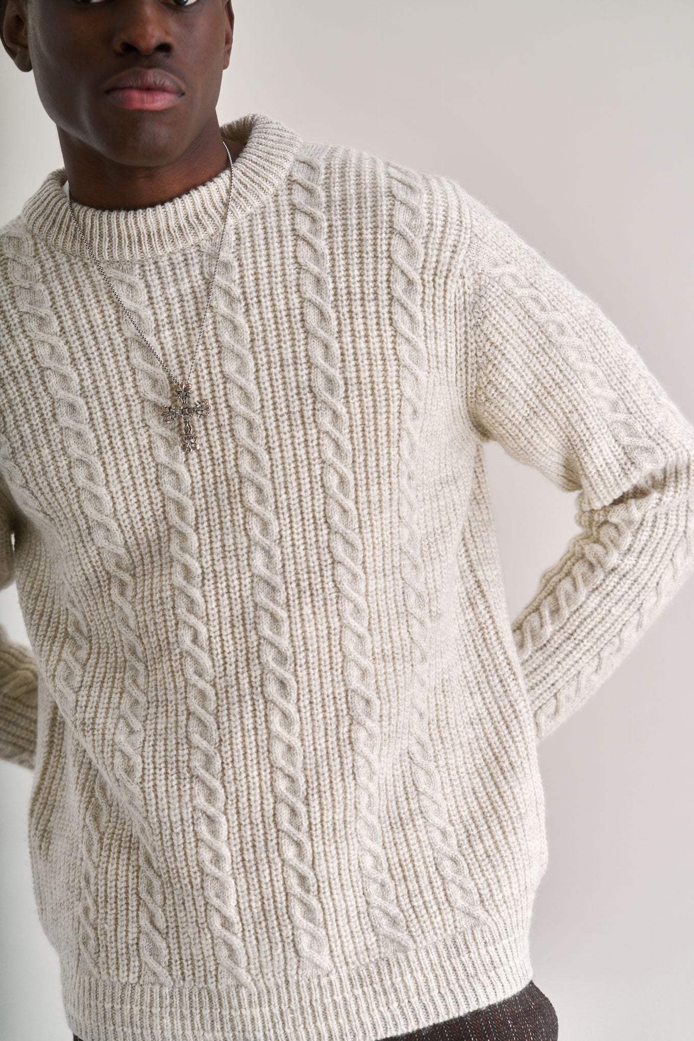 CABLE Lambswool Jumper - Natural