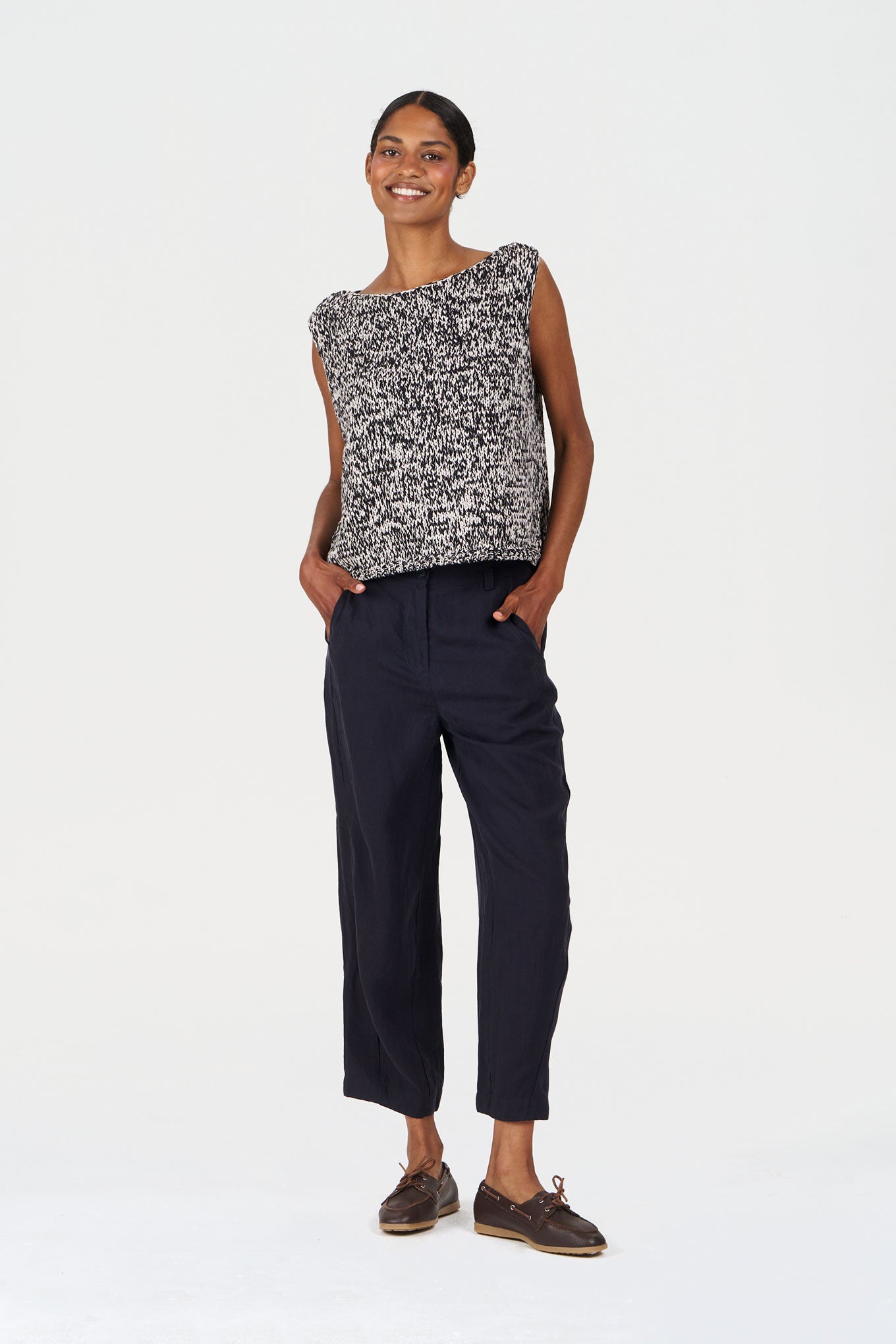 OLIVE Tencel Linen Trouser - Navy