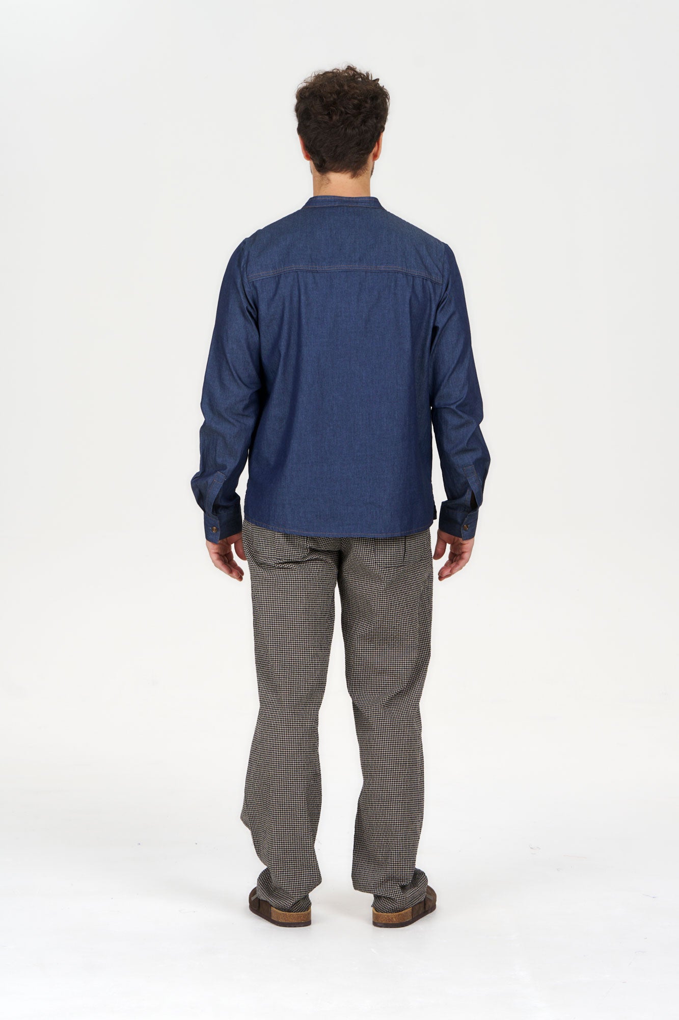 ROBBIE Organic Cotton Chambray Shirt