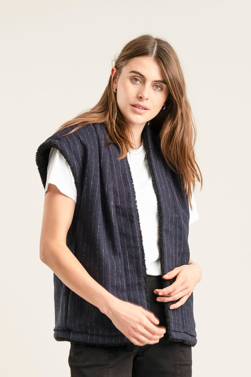 GEORGIE Reversible Recycled Fleece Gilet - Black