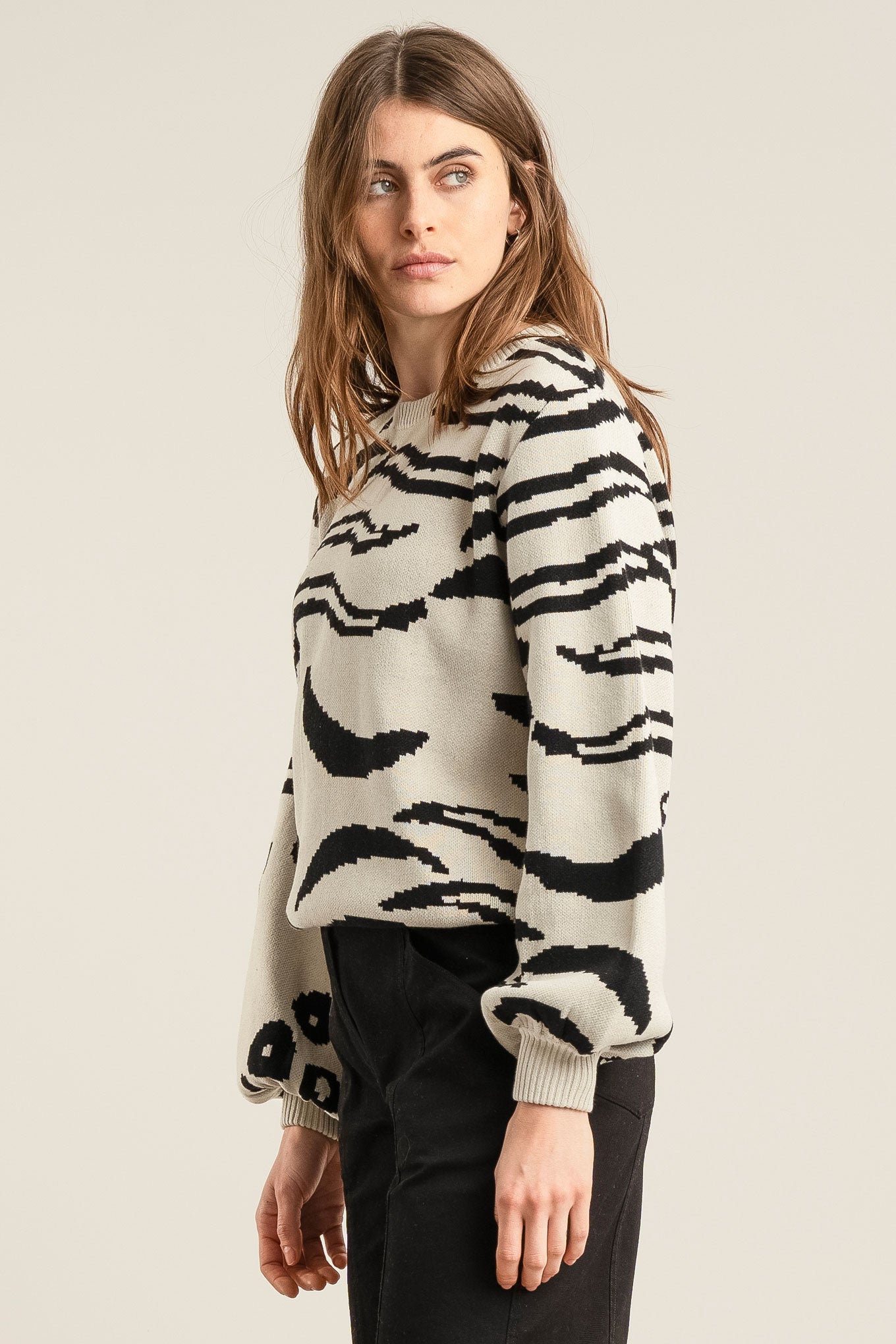 TIGER HOPE - GOTS Organic Cotton Jumper Off White