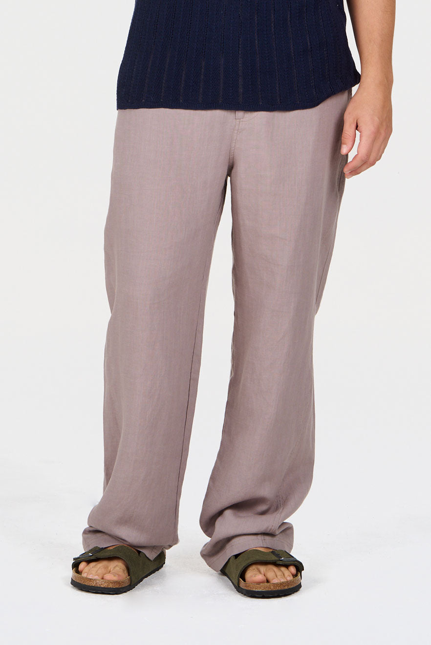 MAKULU Tencel Linen Trouser - Camel, loose fit, breathable and comfortable trousers for all-year wear.