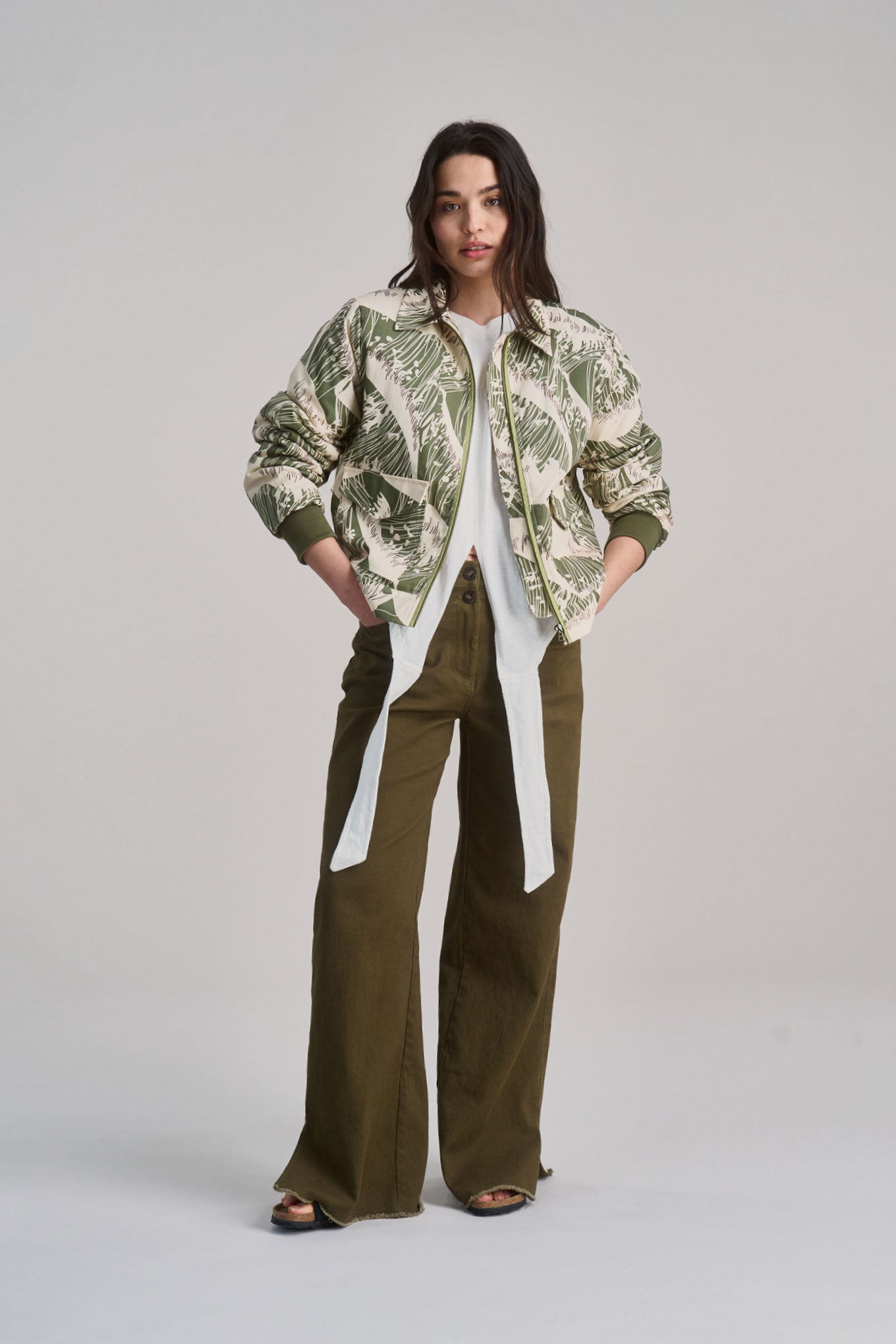 VIVI - Organic Cotton Bomber Print - Green Wave