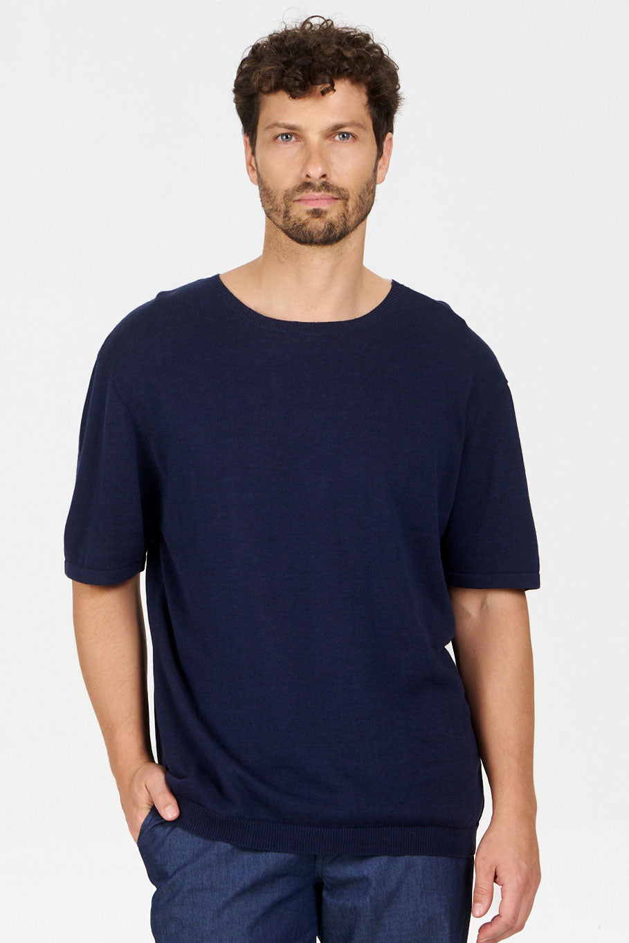 WALT Organic Ramie Cotton Tee - Navy worn by a model, showcasing breathable fabric and a loose fit.
