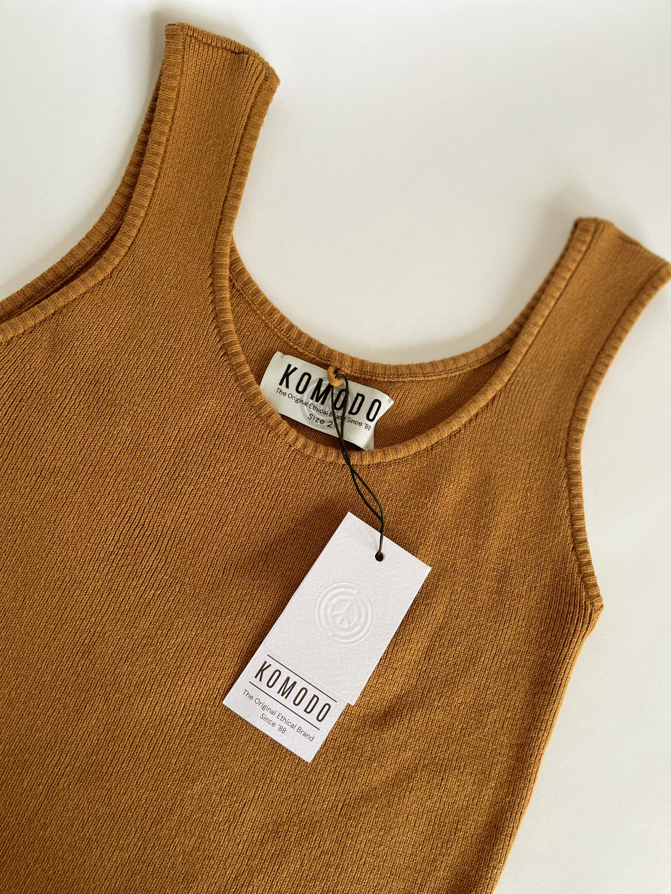 YANA - Organic Cotton Vest - Camel