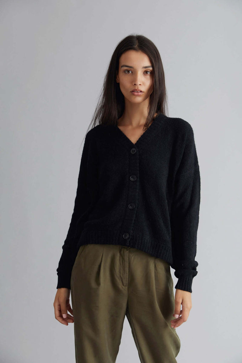 ISLA - Recycled Wool Cardigan Black
